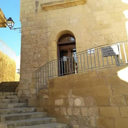 Проживание в семье Cittadella Виктория